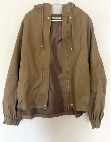 [ FREAK'S STORE ] 후드 부착 자켓 베이지