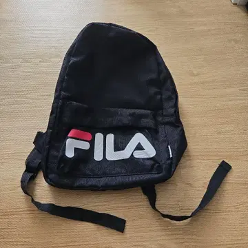 FILA 블랙 백팩
