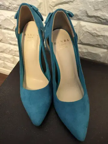 새상품 RANDA 터콰이즈 리본 포함 하이힐 21cm