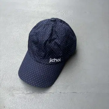 jichoi 지초이 한국 도트 올 패턴 로고 자수 캡 모자 여성용
