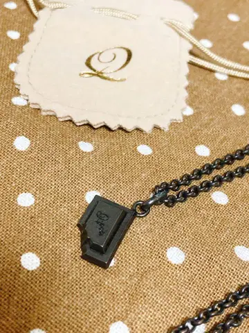 Q-pot Choco Break Necklace Brown 중고품