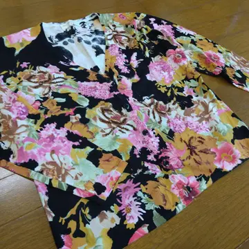 ViaFaburrica 비즈 가디건