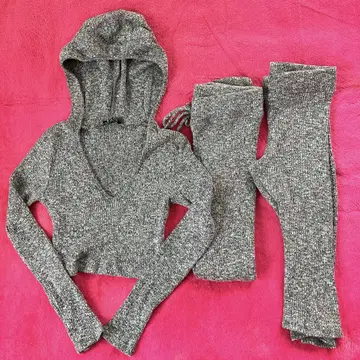 FASHION NOVA/니트탑&레깅스 세트