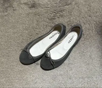 Repetto 그레이 리본 포함 플랫슈즈