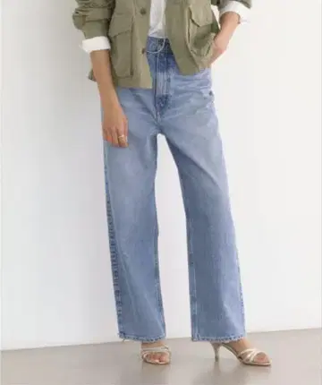 어퍼 하이츠 스트레이트 데님