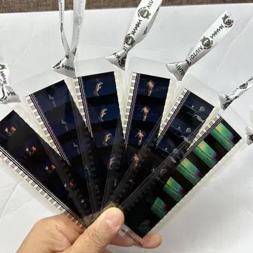 지브리 필름 북마크