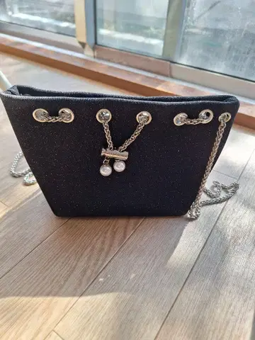 블랙 글리터 숄더백