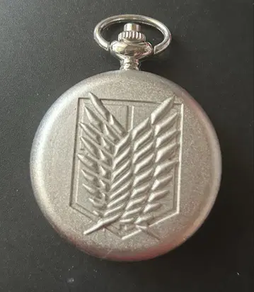 진격의 거인 회중시계 프라이스