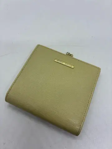 니나리치 NINA RICCI 베이지 접이식 지갑 가죽 골드 금장 장식