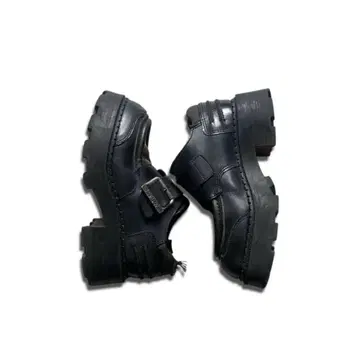 유럽 90s 00s 가죽 통굽 청키 Newrock