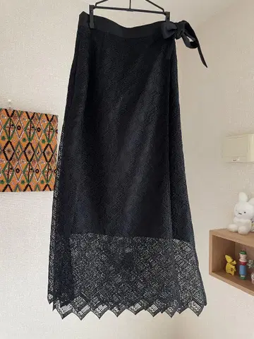 Bailly 블랙 레이스 롱 스커트