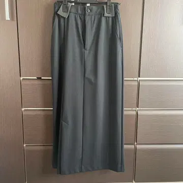 ZUCCA 블랙 롱 스커트