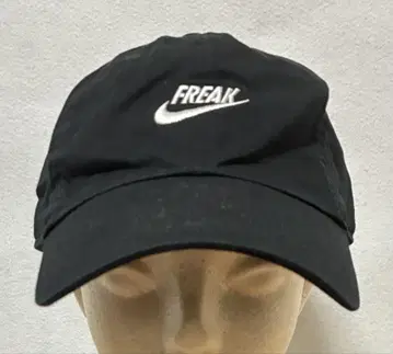 NIKE 나이키 FREAK 캡