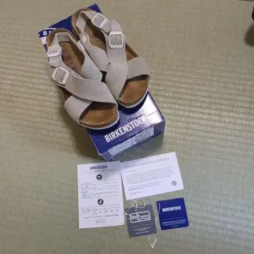 BIRKENSTOCK 그레이 스포츠 샌들 35