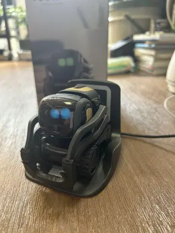 Anki Vector 로봇