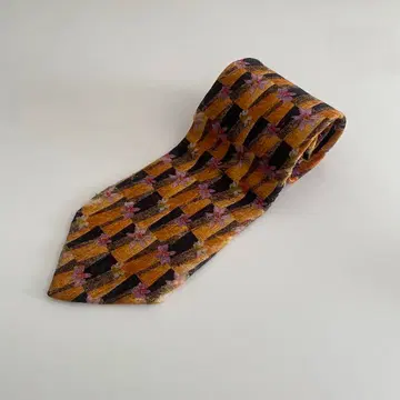 Ermenegildo Zegna 꽃 패턴 넥타이