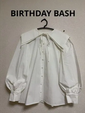 BIRTHDAY BASH 세일러 카라 블라우스