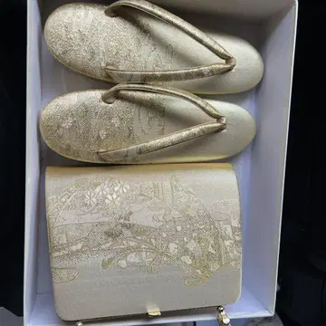 골드 꽃무늬 자수 일본 의류 신발 세트