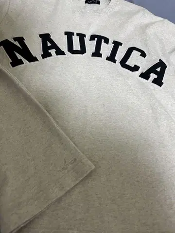 NAUTICA 로고 T셔츠 그레이