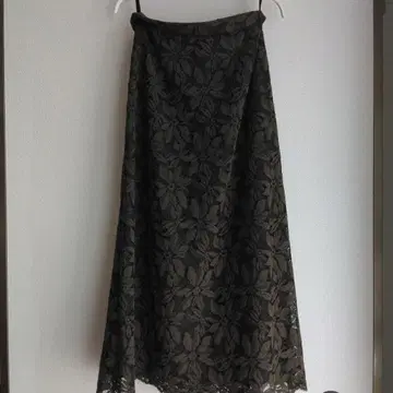 언타이틀 untitled 레이스 스커트