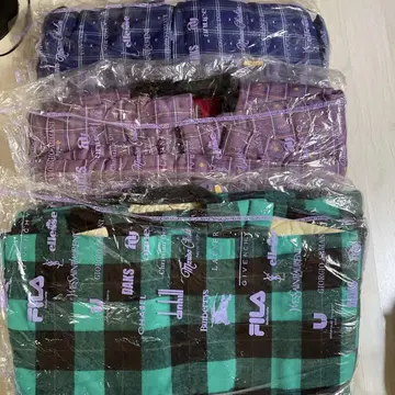 FILA 그린과 블랙 체크 무늬 도테라