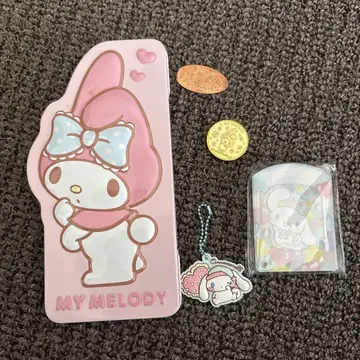 My Melody 틴 케이스 코인과 시나모롤 키링 세트
