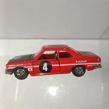 토미카 Nissan NEW BLUE BIRD SSS C. 사파리 랠리