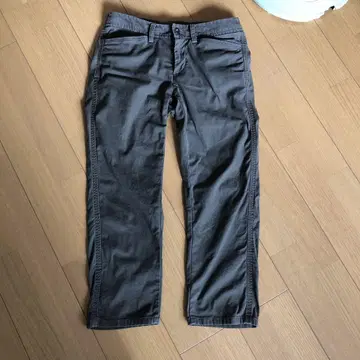Pallas Palace 팔라스 팰리스 카키 크롭 팬츠