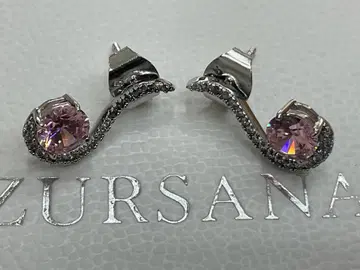 미사용 새상품급 ZURSANA 실버 925 지르코니아 귀걸이