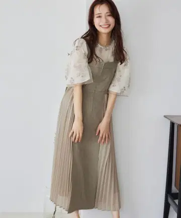 택 포함 새상품 mysty woman 사이드 플리츠 점프 스커트