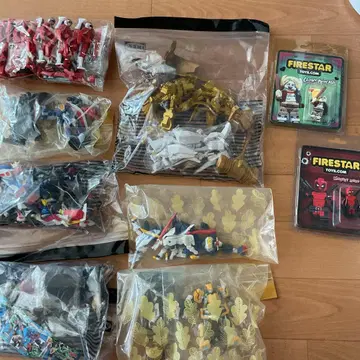 Firestar Toys 피규어 세트
