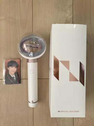 INI OFFICIAL LIGHT STICK 화이트