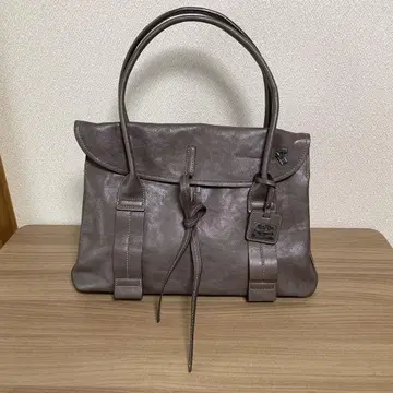 미사용 새상품 페레사 가죽 백