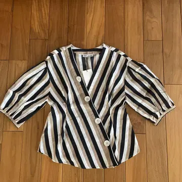 ZARA 페플럼 스트라이프