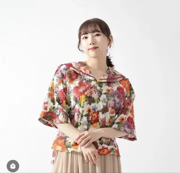 [새상품급] lois crayon 올 플라워 셔츠