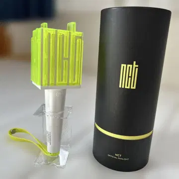 NCT 공식 응원봉 형광 그린