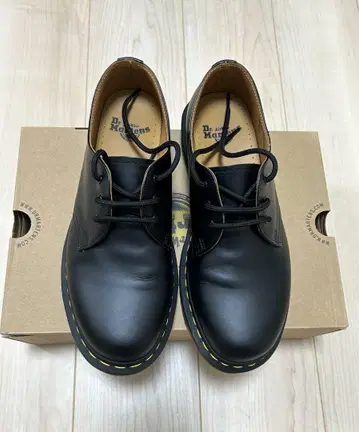 Dr.Martens 닥터마틴 3홀 1461