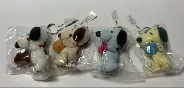 산리오 스누피 미니 봉제 인형 마스코트 키체인 4개 세트 레트로