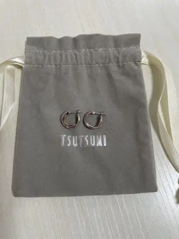TSUTSUMI / 인기 2가지 색상 후프 귀걸이