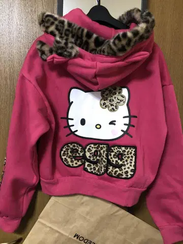 egg 헬로키티 레오파드 무늬 후드 후드티 M