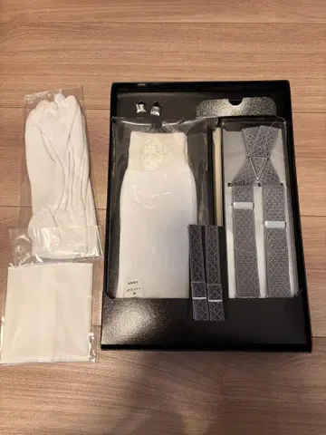 신랑님 포멀 잡화 6종 세트 (장갑, 삭스, 커프스, 서스펜더 등)