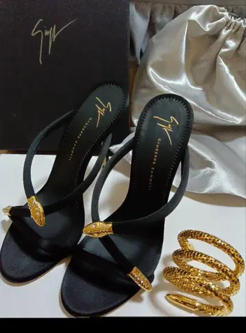 Giuseppe Zanotti ALIEN 사이즈 38 1/2