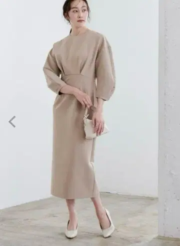 [ 새상품 ] 유어즈 포멀 원피스 베이지 입학식 시치고산 오미야마이리 M