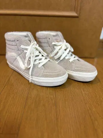 Vans Sk8-Hi 베이지 하이컷 스니커즈