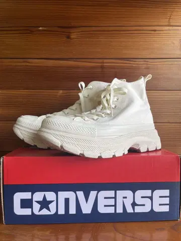 월말까지 SALE 컨버스 트렉 웨이브 거의 새상품