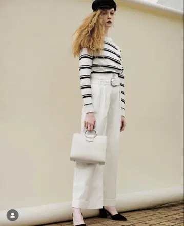 moussy BUTTONOPENSTRIPE 니트 패턴 화이트