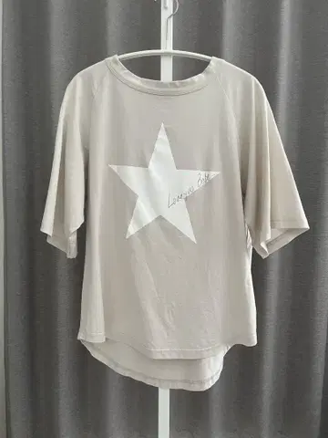 RADIATE 스타 프린트 티셔츠 야마다야