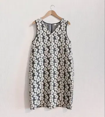 chambre de charme 플라워 자카드 원피스