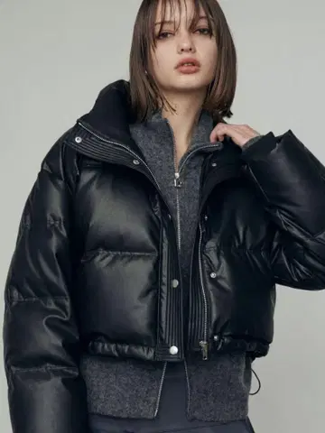 인조 가죽 숏 다운