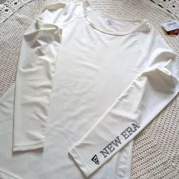 뉴에라 NEW ERA 여성용 이너 셔츠